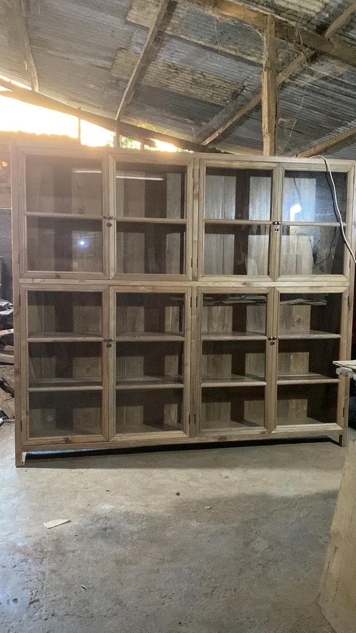 The Glass Display Cabinet