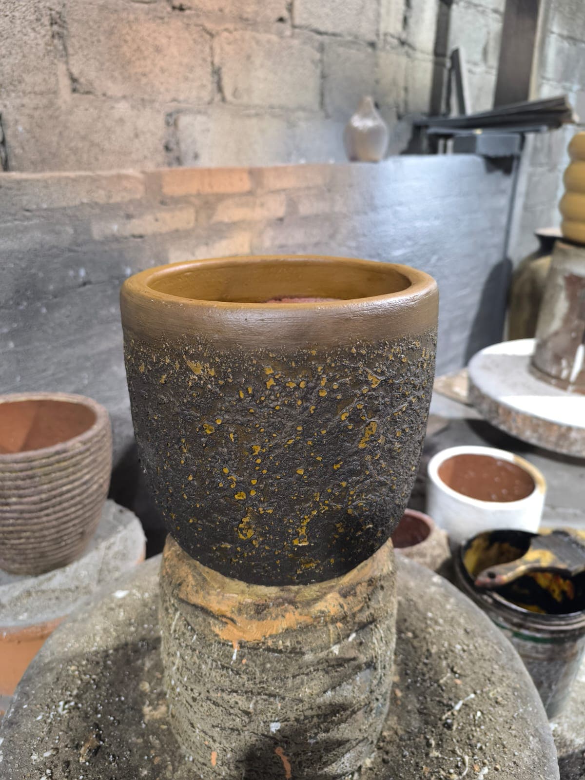 The Gilded Earth Pot